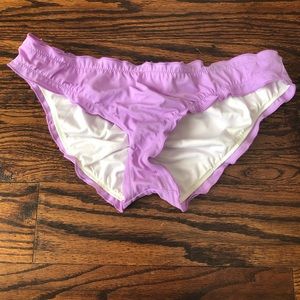 Victoria’s Secret ruched bikini bottoms